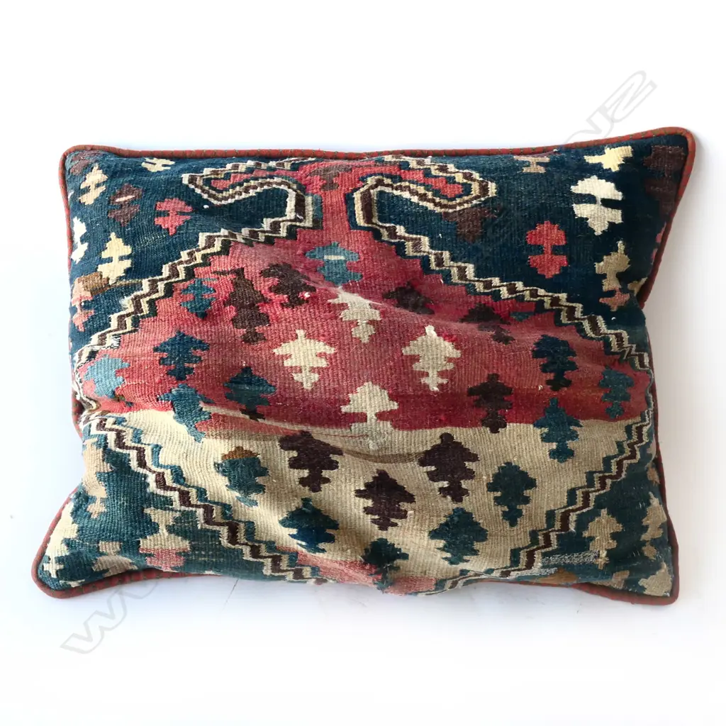 KILIM CUSHION, 600 X 470MM Image 1++