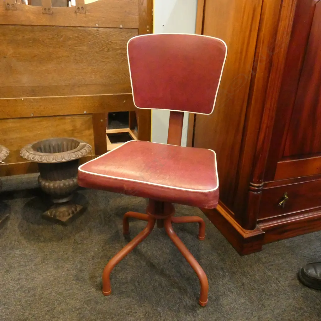 CHARLES JUDD RETRO OFFICE CHAIR H. 800MM Image 1++