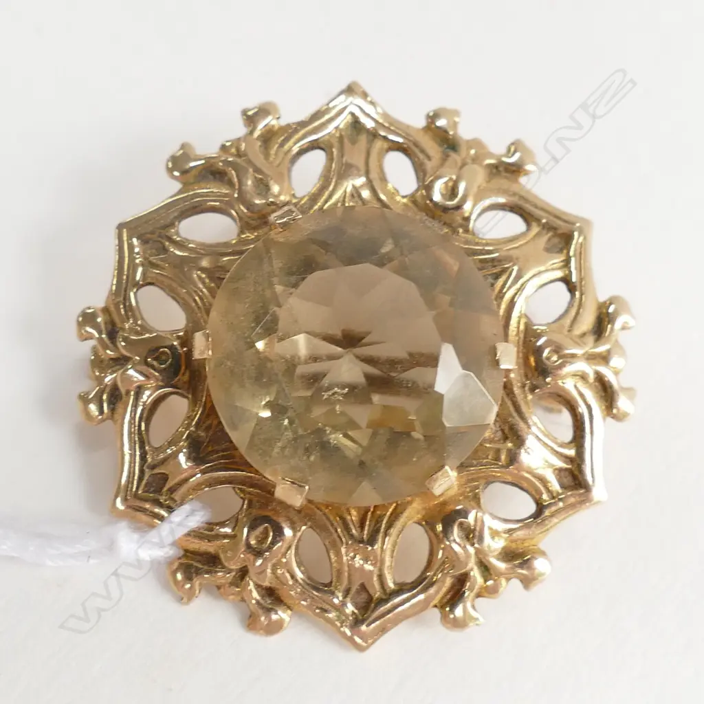 9ct GOLD BROOCH SET w CIRCULAR CUT CITRINE.TOTAL 7.4gm Image 1++