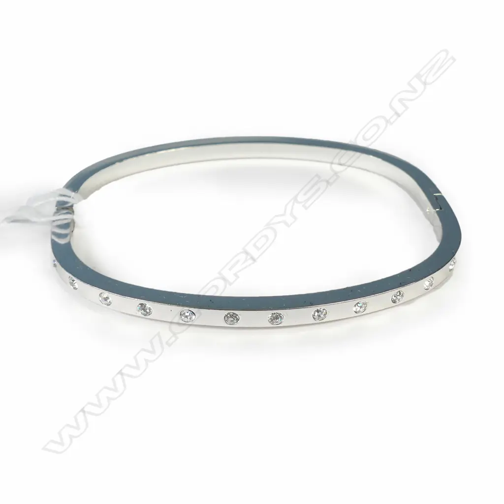 PIERRE CARDIN FASHION BIJOUX SILVER TONE BANGLE W CLEAR CRYSTALS, BOXED Image 1++