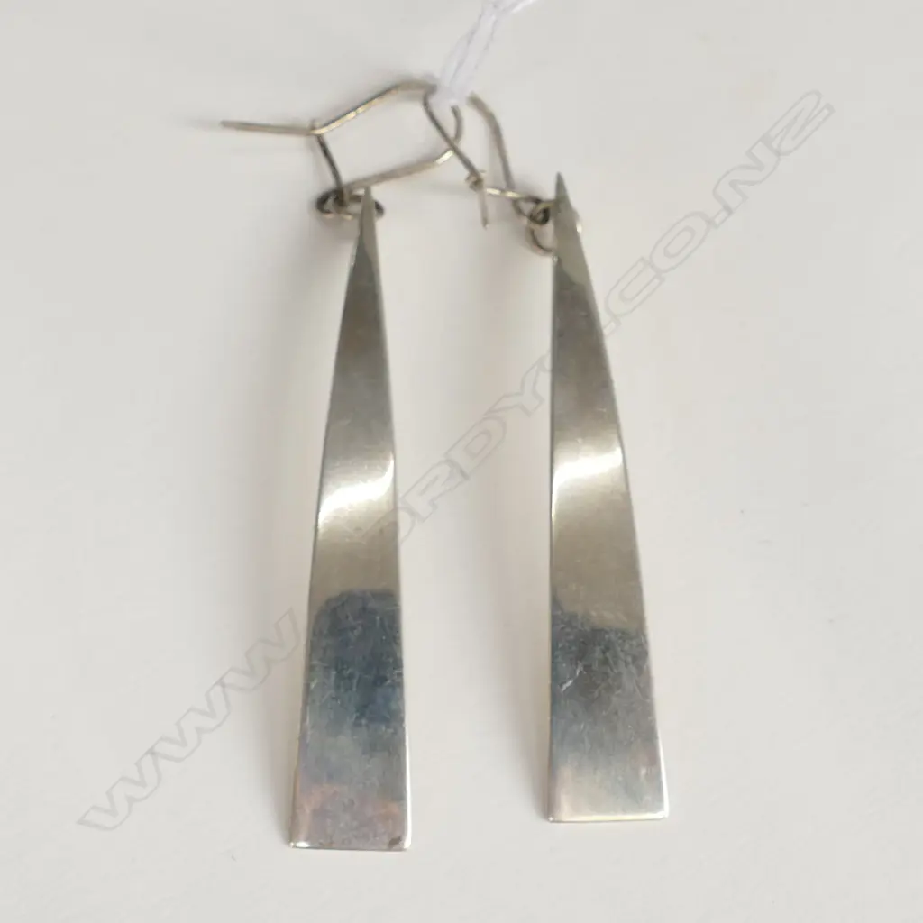 PR STERLING SILVER EARRINGS BY KOBI BOSSHARD Image 1++