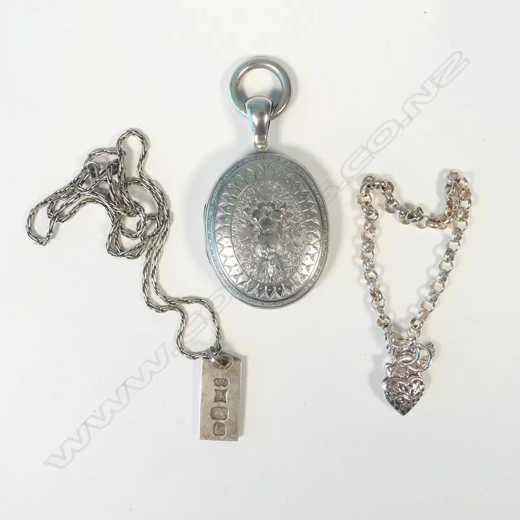 S/SILVER  INGOT PENDANT, S/SILVER HEART LOCKET BRACELET, LG SILVER? ORNATE LOCKET Image 1++