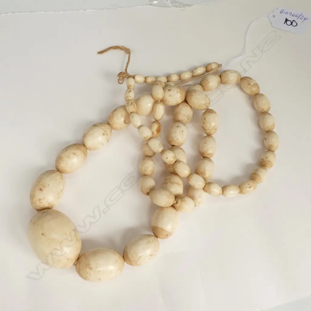VINTAGE STRING OF IVORY ?? BEADS Image 1++