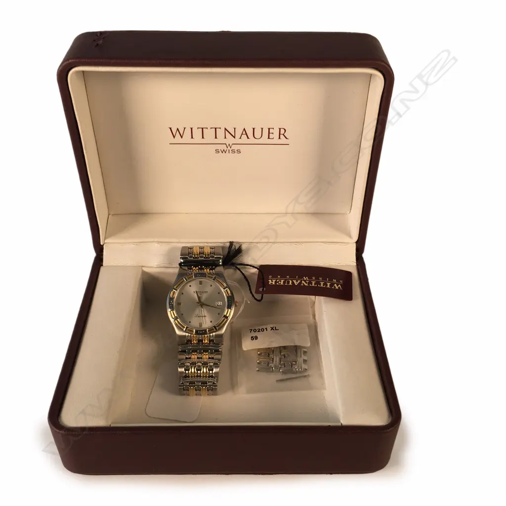 WITTNAUER? LAUREATE SWISS MENS WATCH, BOXED, SPARE LINKS Image 1++