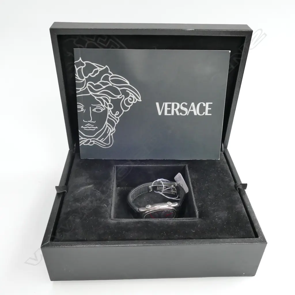GIANNI VERSACE? WATCH SWISS MAKE IN BOX  Image 1++