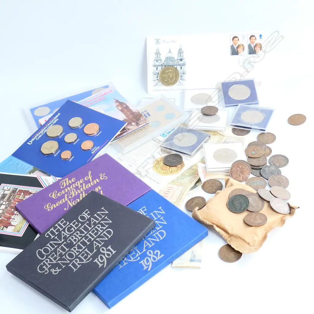 COLLECTION OF COINS, ROYAL MINT, ETC Image 1++