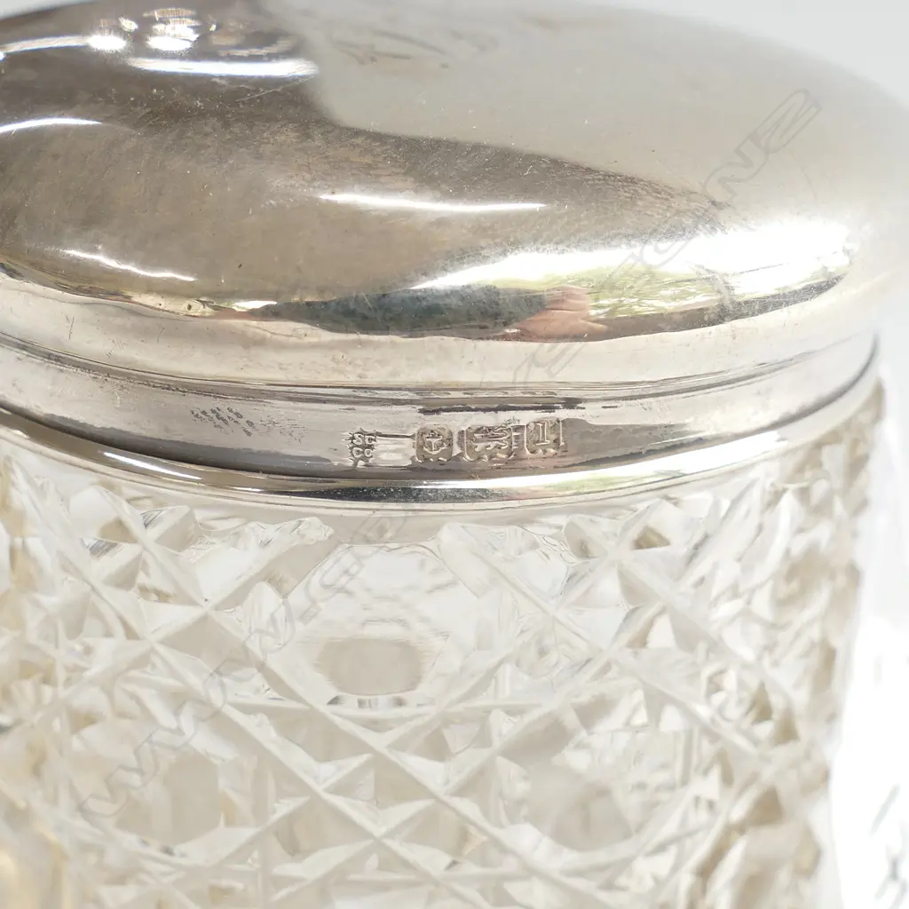 1910 BIRMINGHAM SILVER TOPPED VANITY JAR CUSHION CUT Image 1++