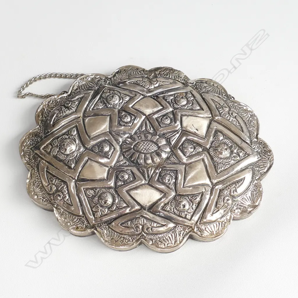 SILVER ? SMALL HANGING WALL MIRROR EMBOSSED Image 1++