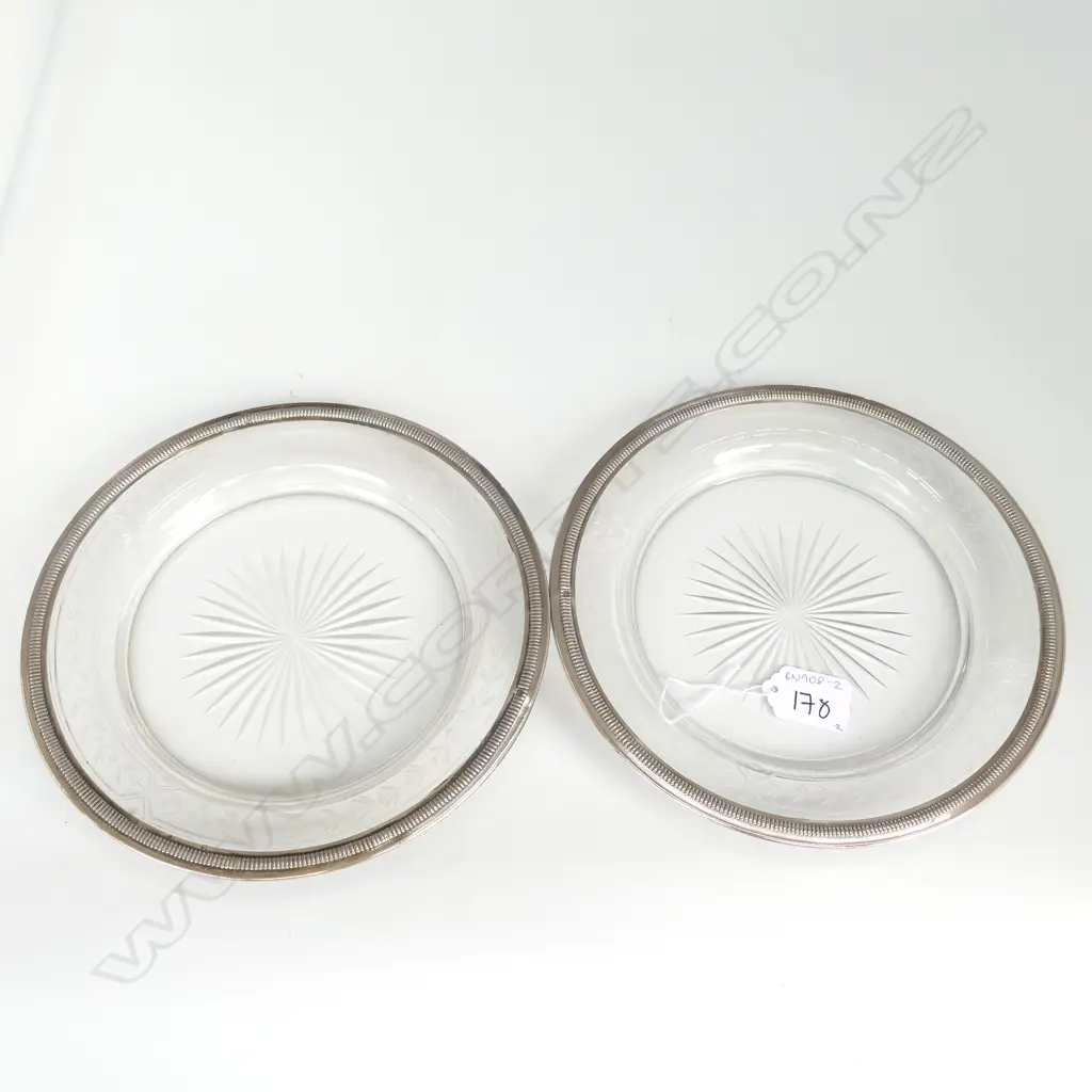 2 SILVER EDGED FRENCH CUT CRYSTAL SERVING PLATES HEAD OF MINERVA 1 AF Image 1++