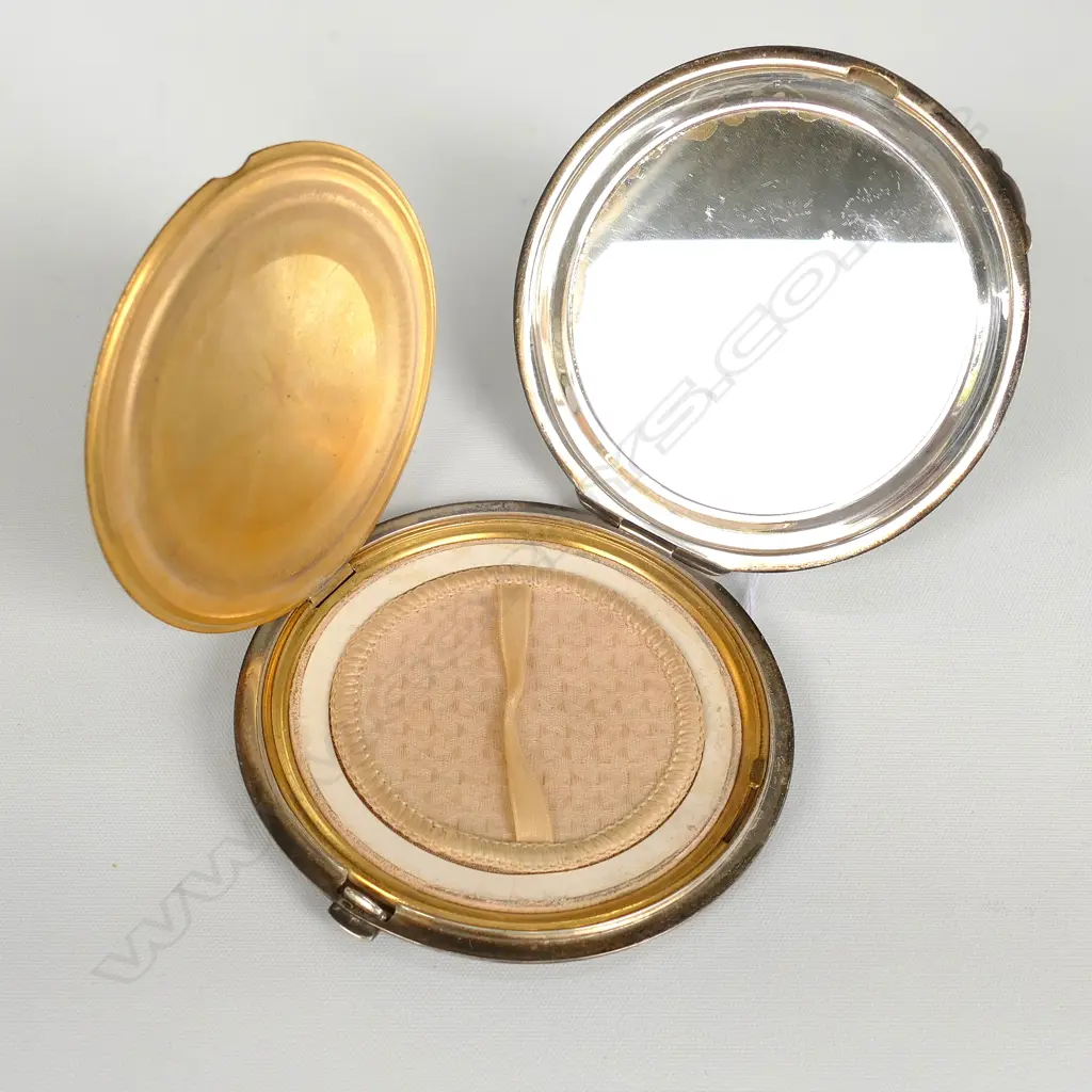STG SILVER CIRCULAR COMPACT 'K.M.M' 80MM DIA  Image 1++