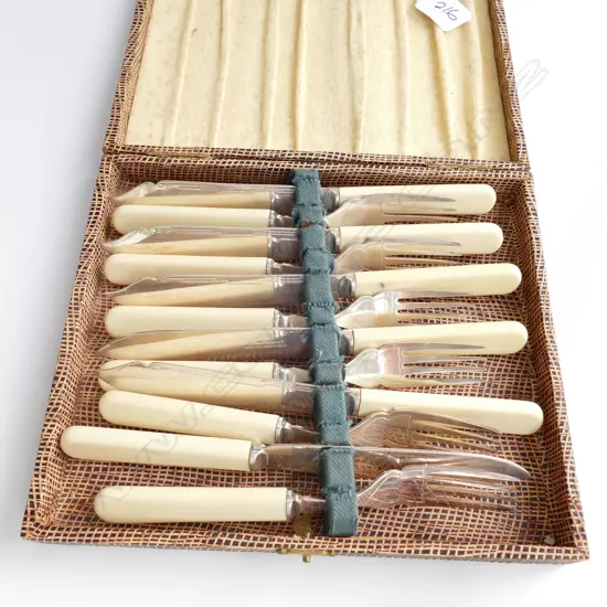 SHEFFIELD SILVER PLATED FISH KNIVES & FORKS