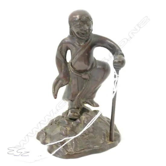 SMALL CHINESE BRONZE FIGURE, POSSIBLY MING
