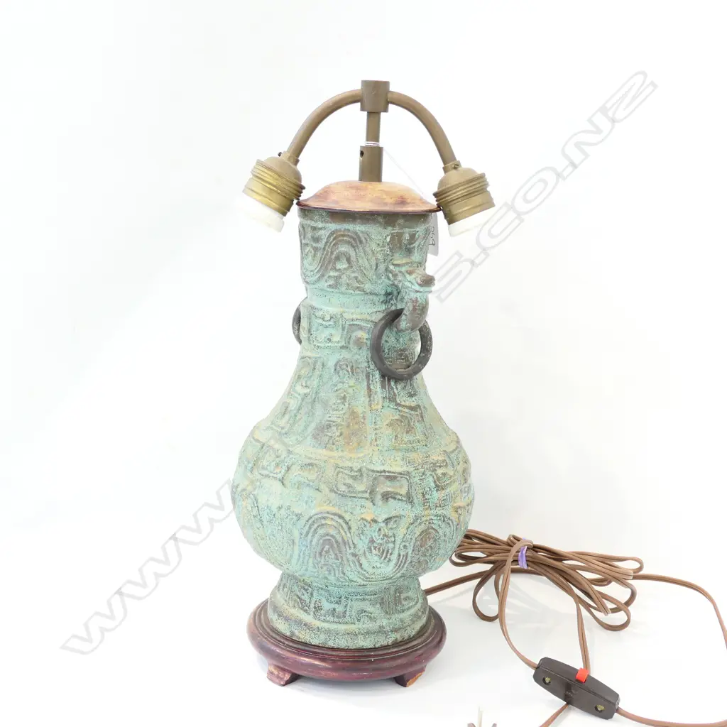 CHINESE BRONZE ARCHAIC STYLE LAMP BASE 410MM H Image 1++