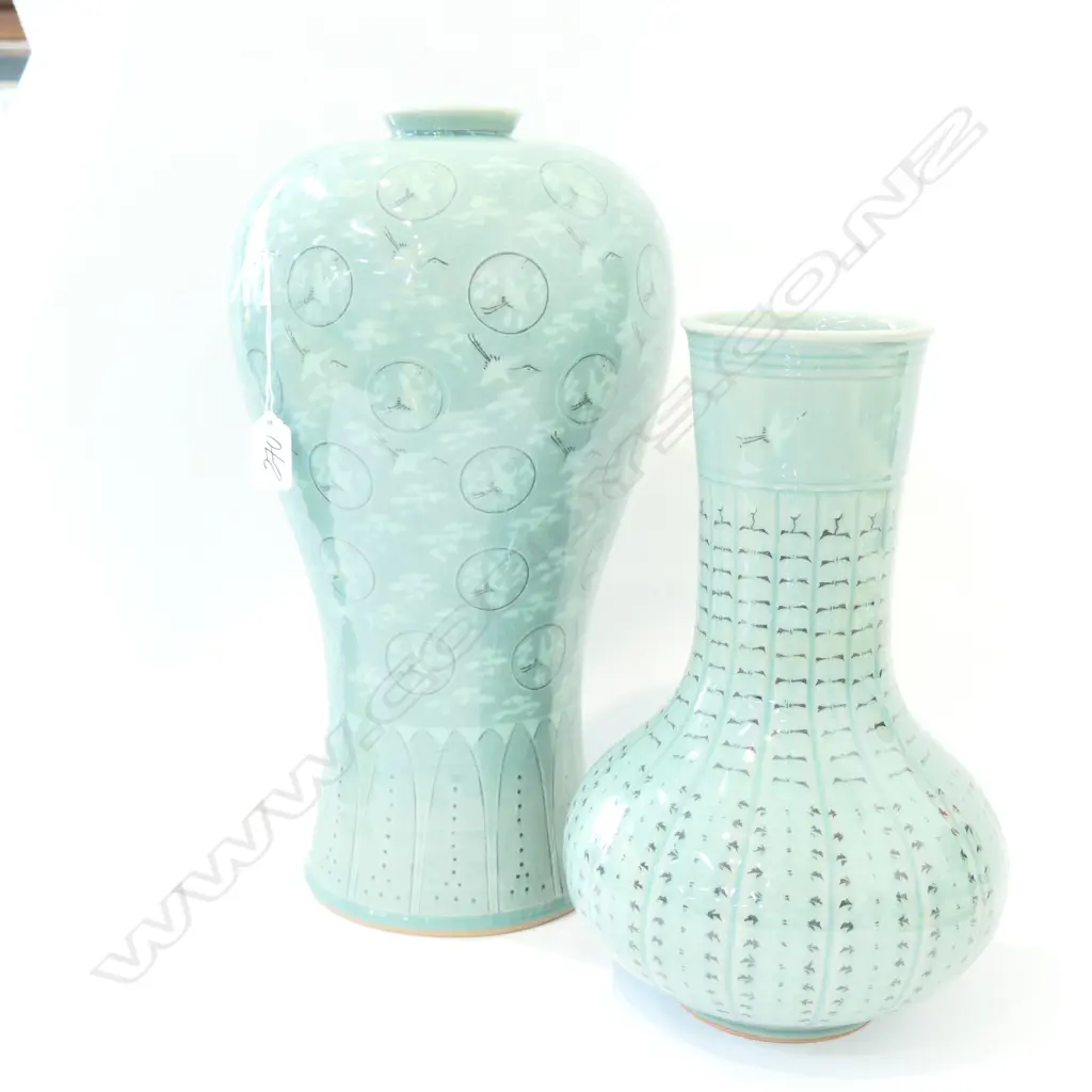 2 CELADON ORIENTAL VASES LARGEST 400MM H Image 1++