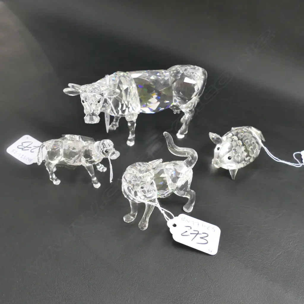 4 SWAROVSKI ORNAMENTS 2 COWS ,1 CAT & 1 PIG (BROKEN TAIL), BIGGEST L.110MM. Image 1++