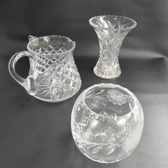 CUT CRYSTAL JUG + 2 VASES