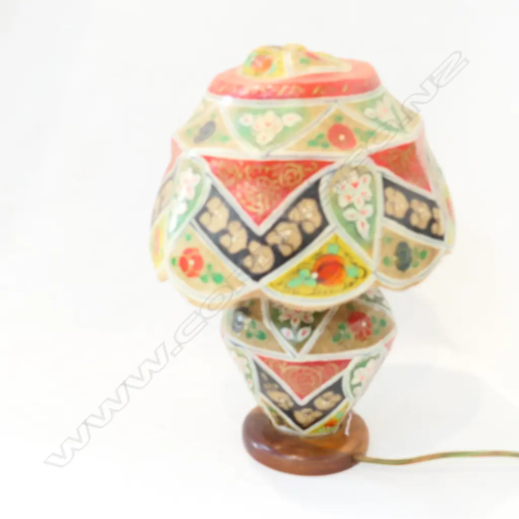 PAPERMACHE LAMP 360MM H Image 1++