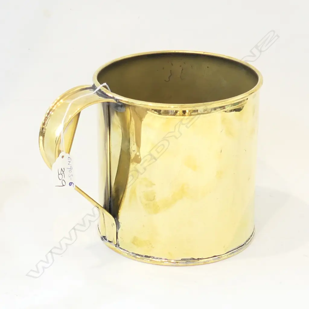 LGE POLISHED BRASS MEASURING MUG H.145mm Image 1++