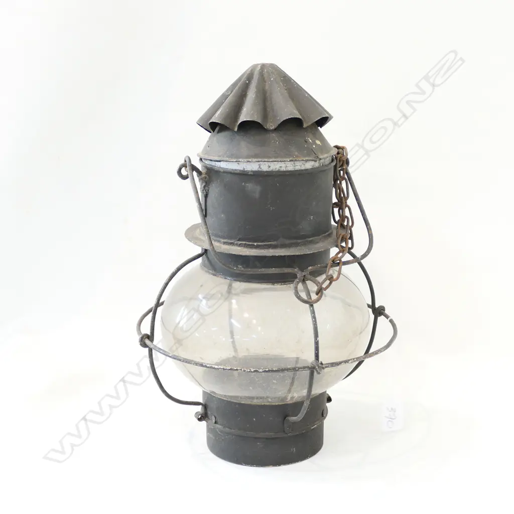 METAL LANTERN 400MM H Image 1++