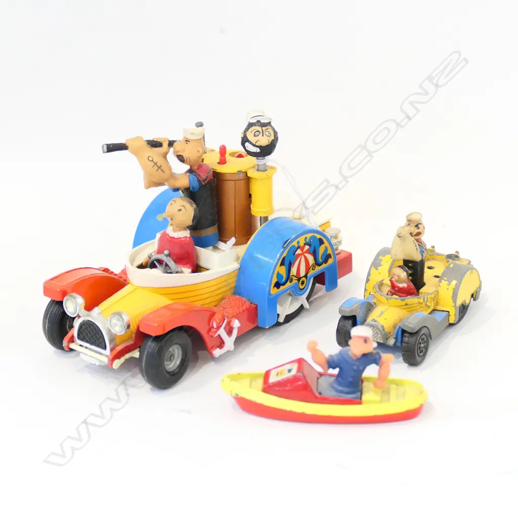3 CORGI POPEYE TOYS; 2 PADDLE WAGONS AND BOAT Image 1++
