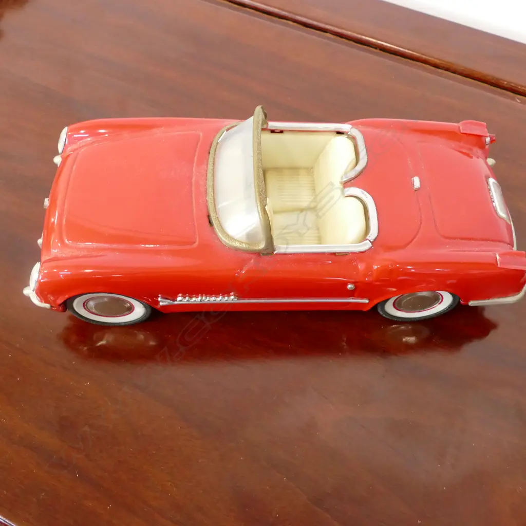 RED CONVERTIBLE CAR 250MM L Image 1++