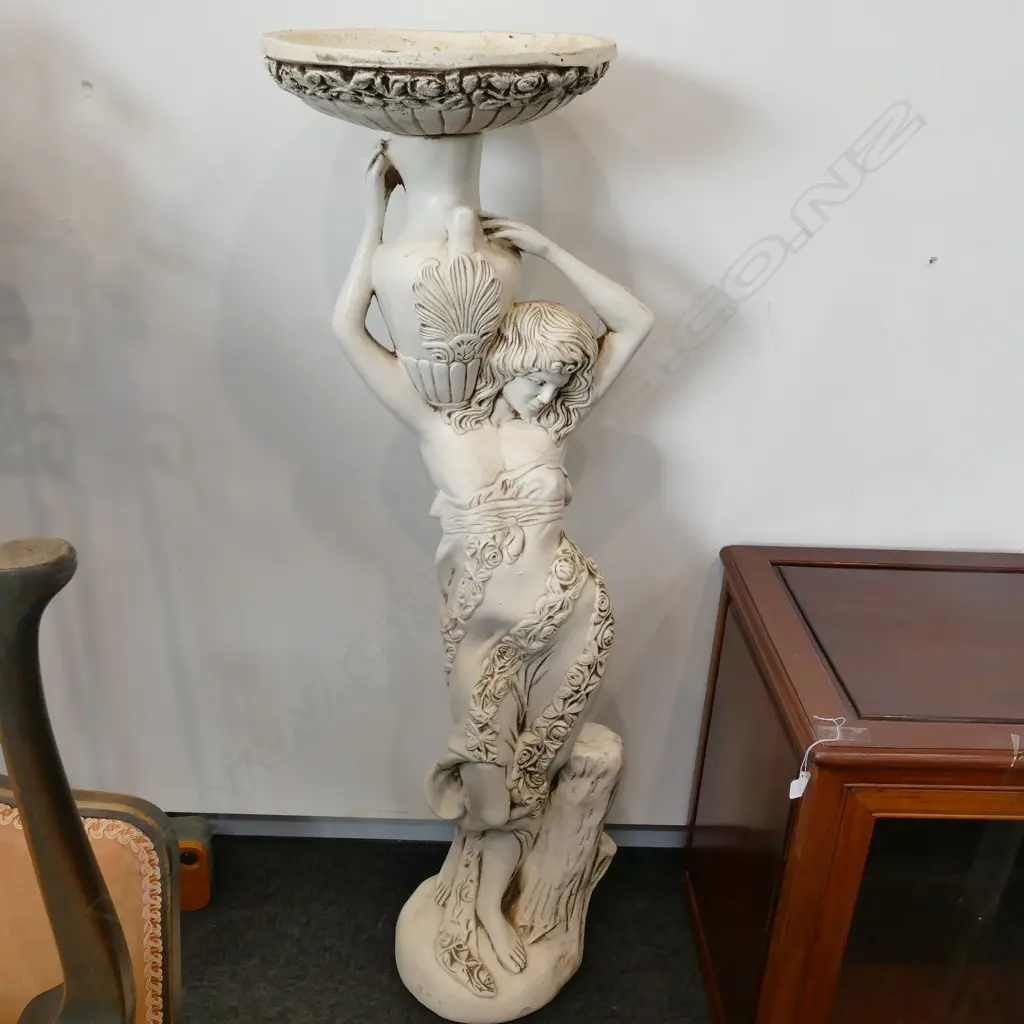 PLASTER BIRD BATH FEMALE FIGURE 1310MM H Image 1++