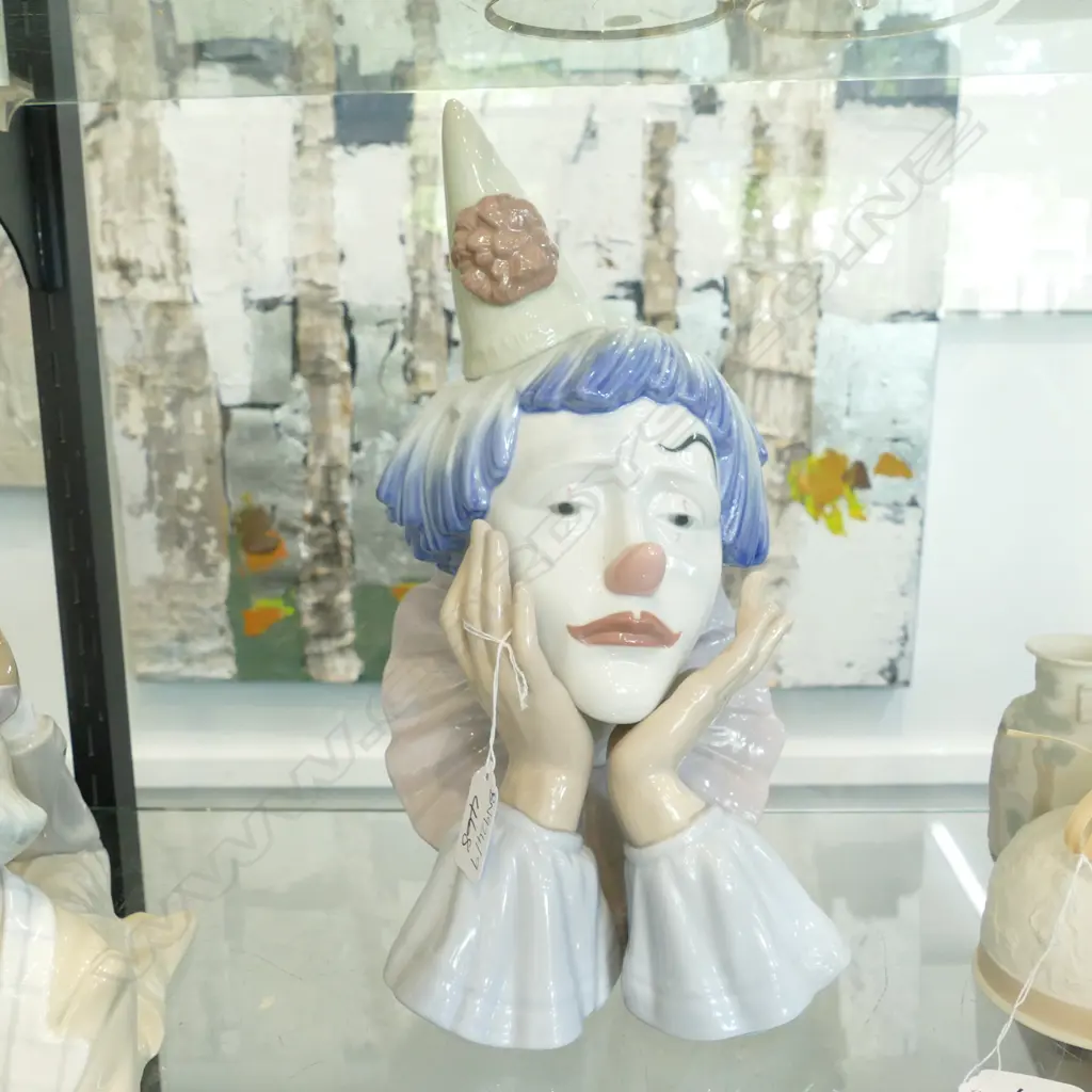 LLADRO CLOWN 310MM H Image 1++