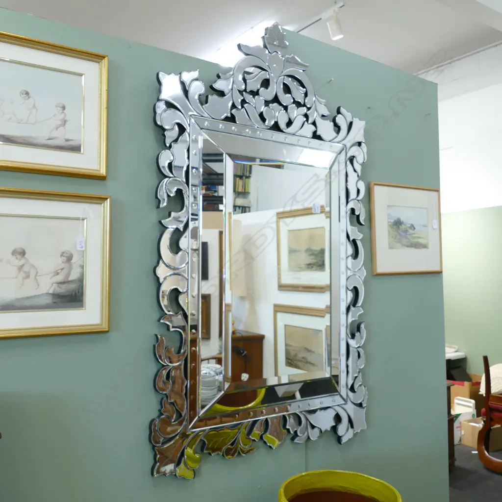 BEVELLED VENETIAN MIRROR 1415MM H X 840MM W Image 1++