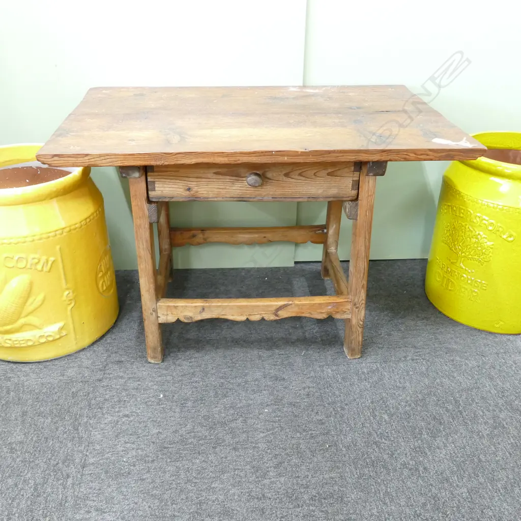 ANTIQUE BALTIC PINE LOW TABLE WITH SINGLE DRAWER Image 1++