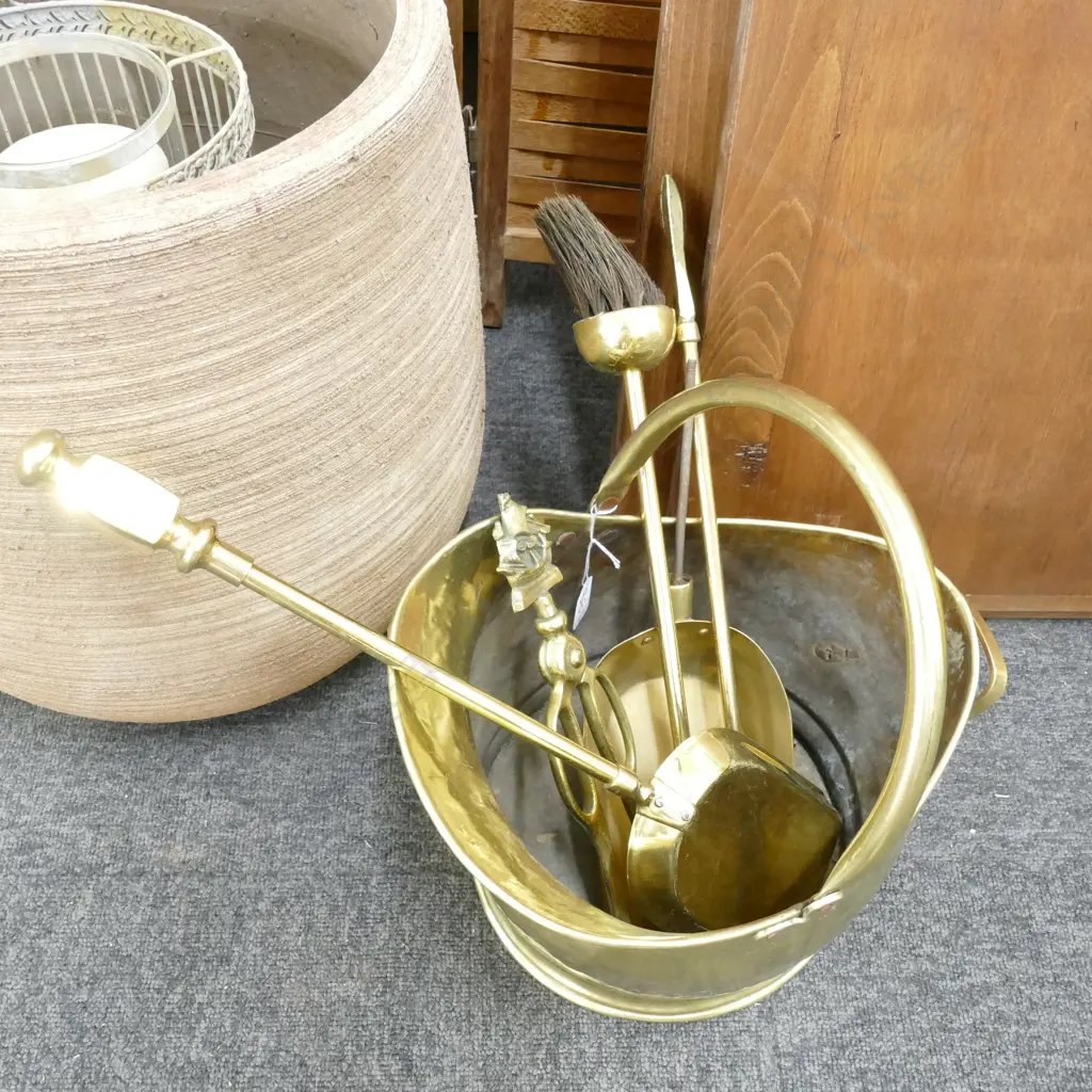 BRASS COAL BUCKET AND 5 TOOLS ONE AF Image 1++