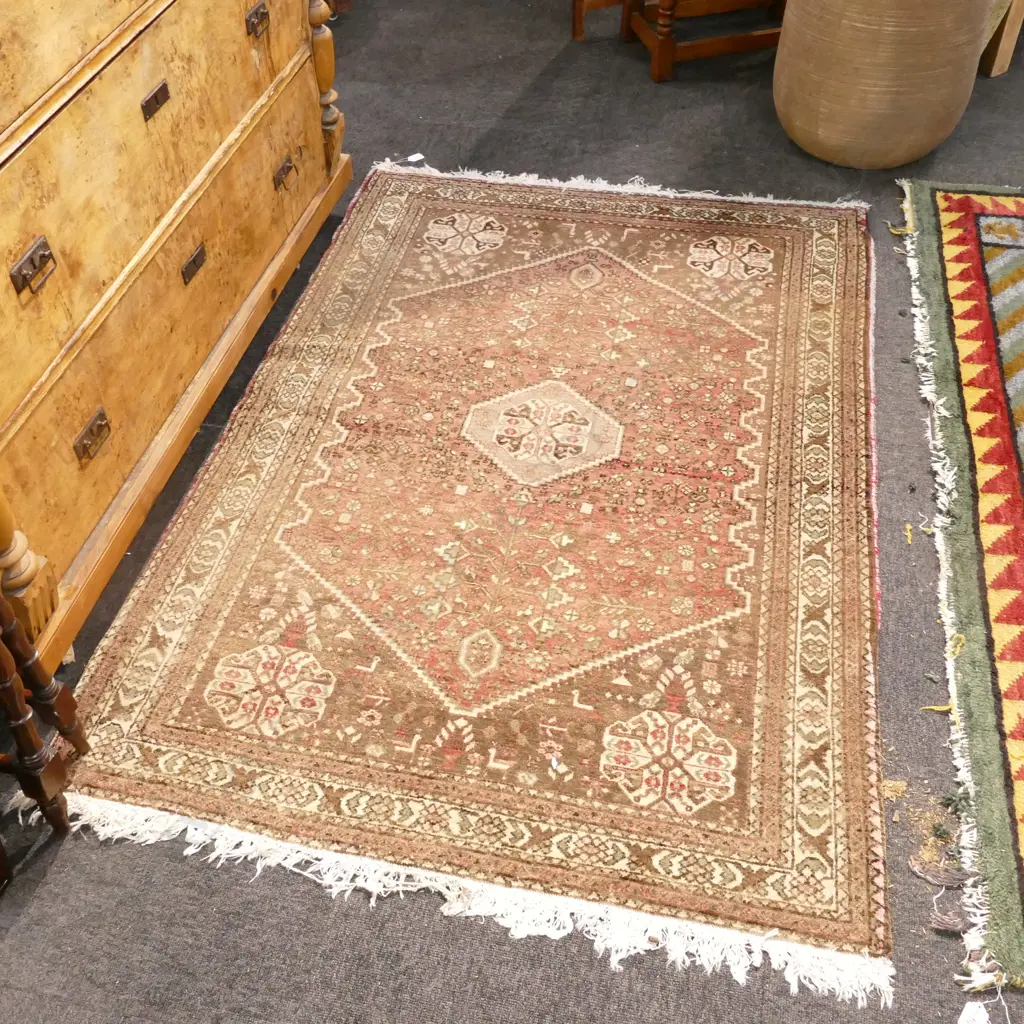 HAND KNOTTED PERSIAN RUG 1520 X 1070 Image 1++