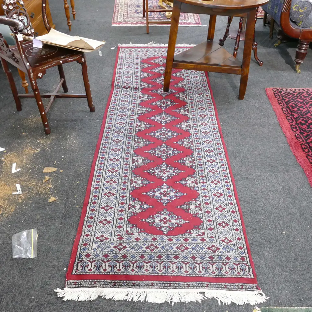 HAND WOVEN RUNNER 2500 X 790MM Image 1++