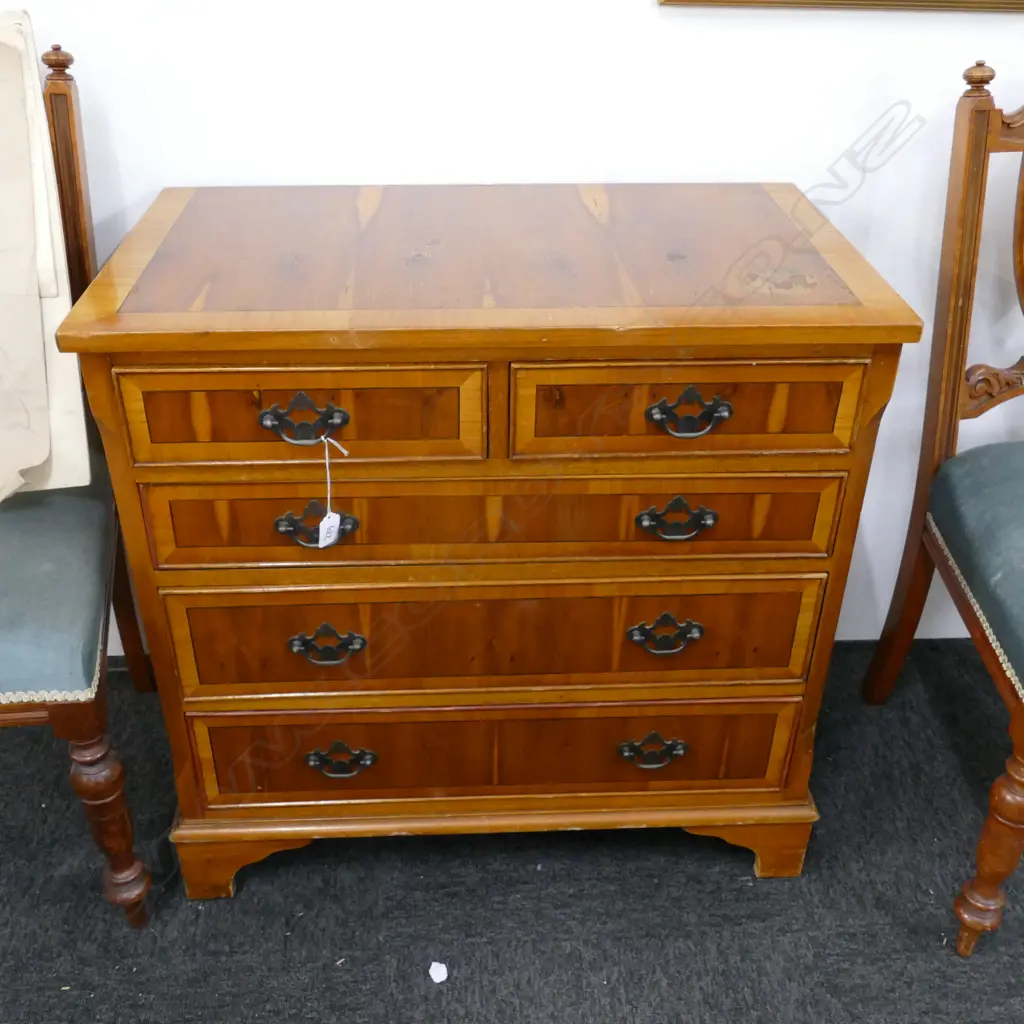 YEW CHEST OF 5 DRAWERS 730MM H Image 1++