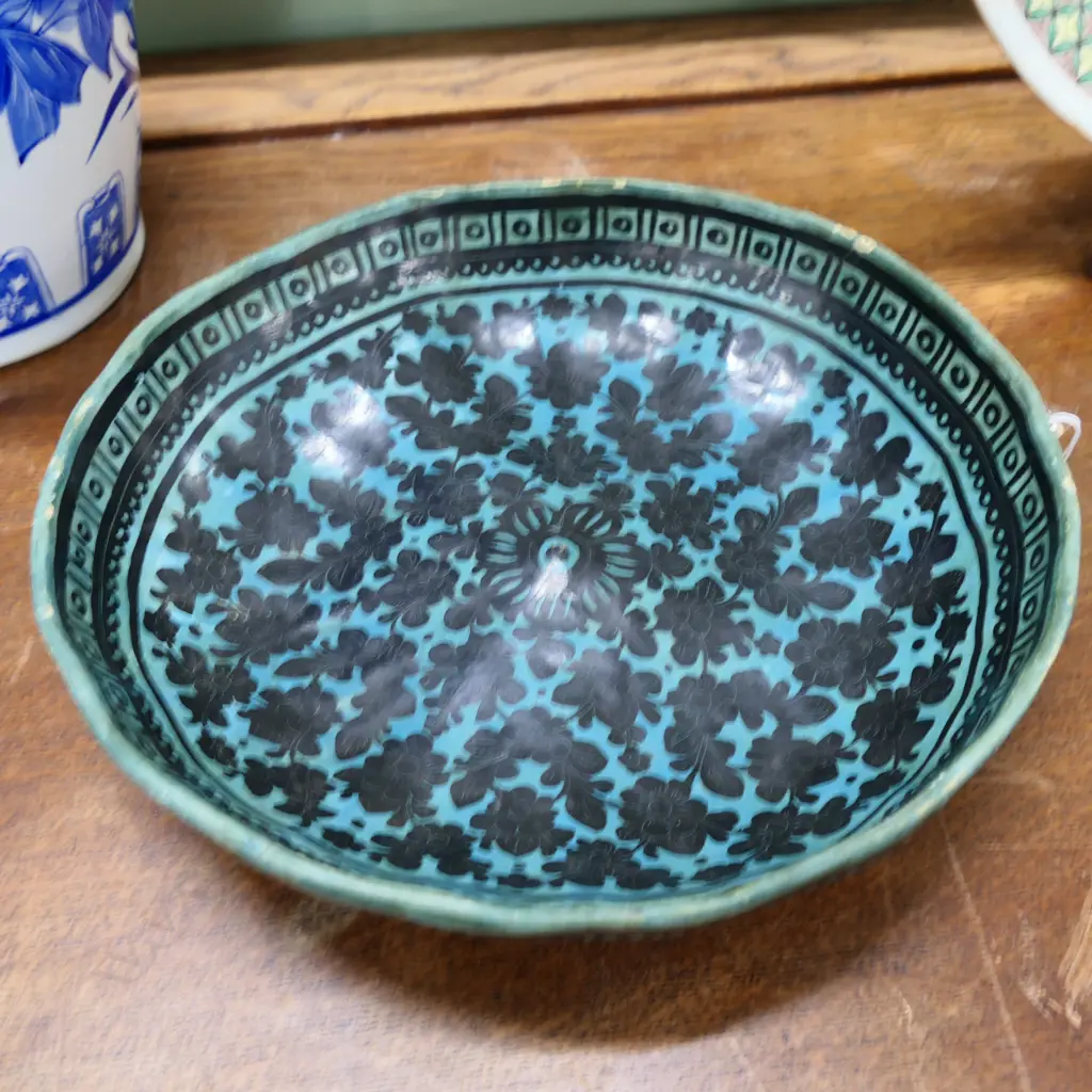 PERSIAN PAPIER MACHE LACQUER BOWL Image 1++