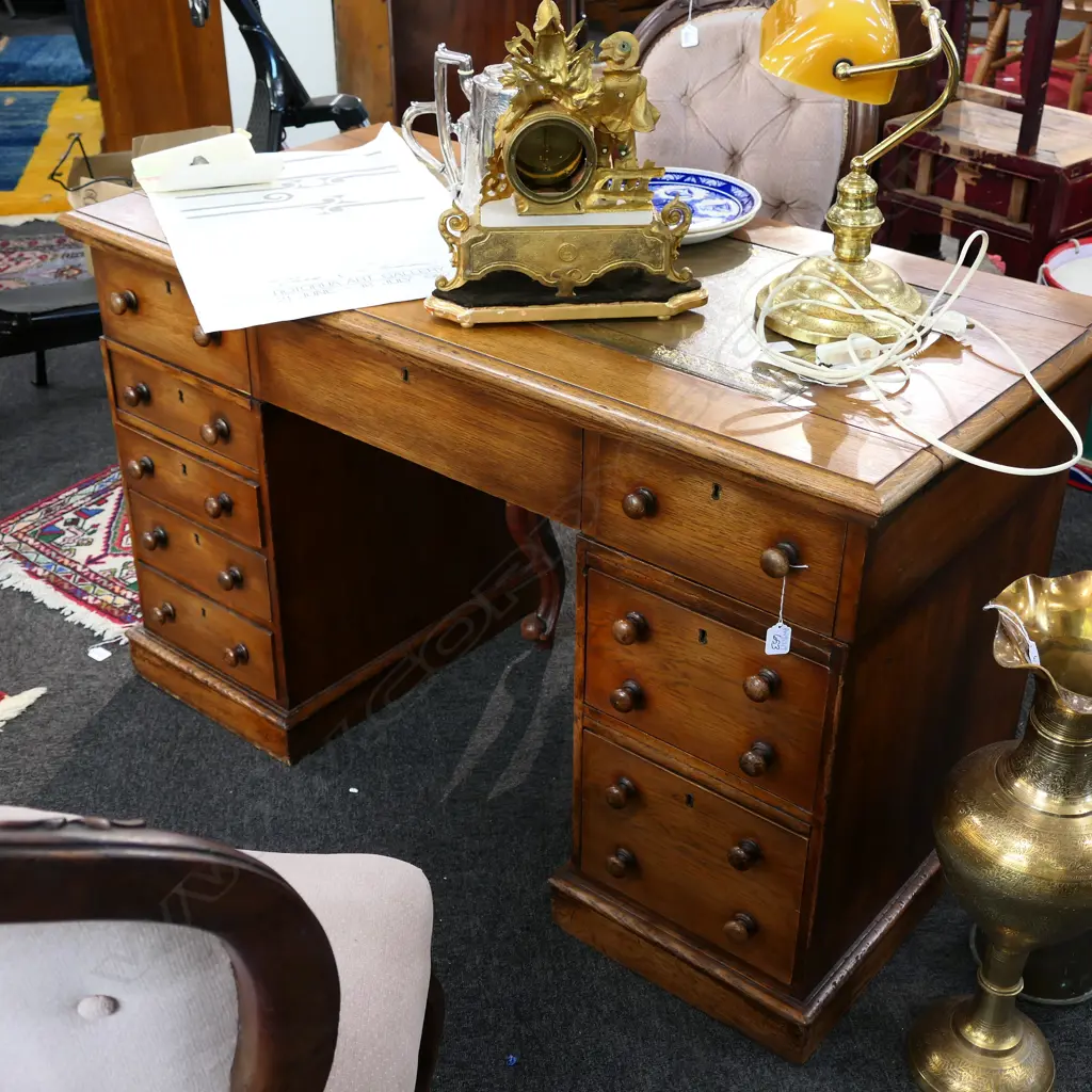 VICTORIAN OAK TWIN PEDESTAL DESK 1220MM L X 620MM W Image 1++