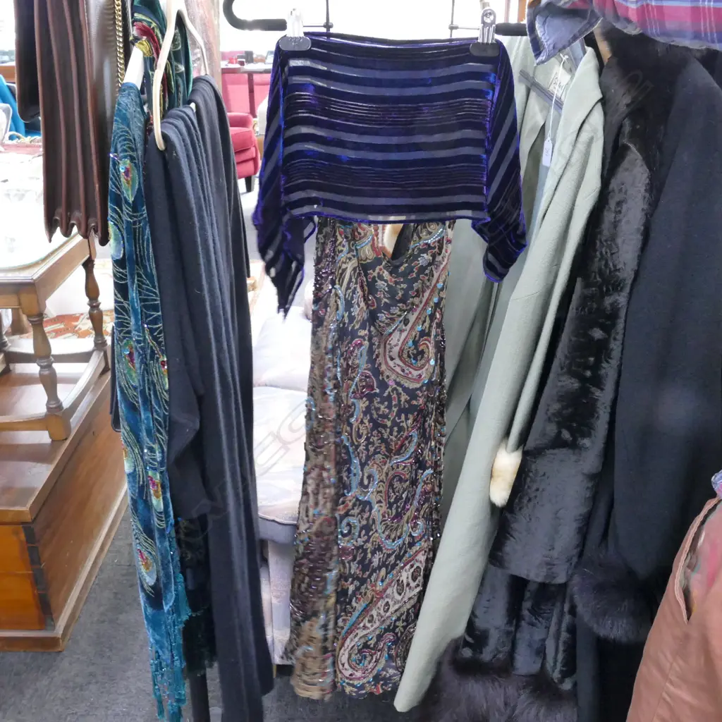 BEADED SKIRT AND VELVET SHAWL Image 1++