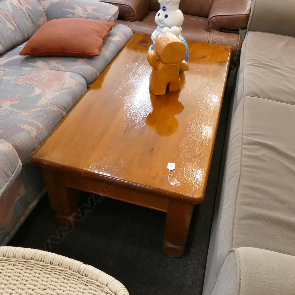 RIMU COFFEE TABLE L 1190 MM Image 1++