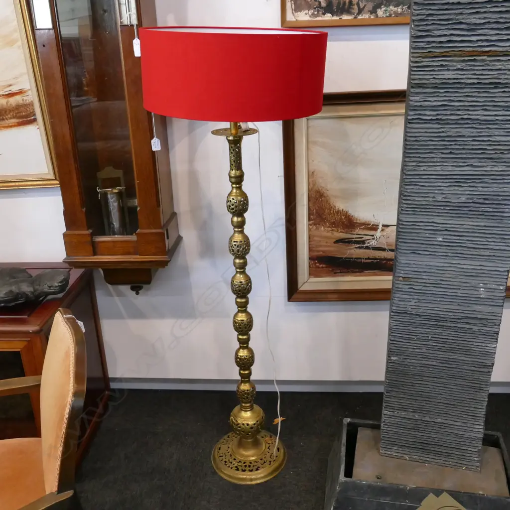 PIERCED BRONZE STANDARD LAMP 1470MM H Image 1++