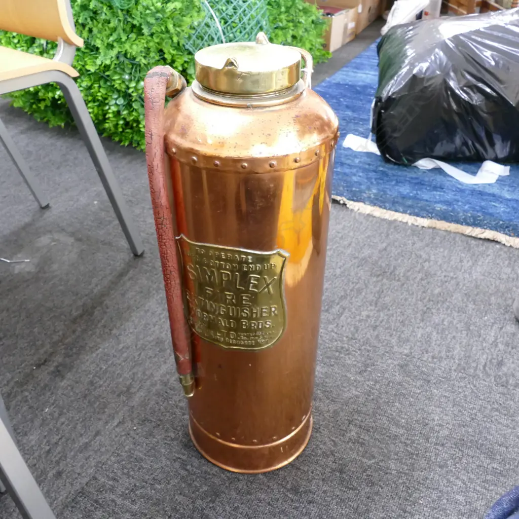 1934 COPPER WORMALD FIRE EXTINGUISHER 520MM H Image 1++