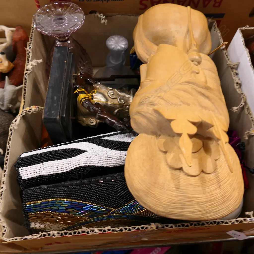 BOX LOT ORIENTAL ITEMS Image 1++