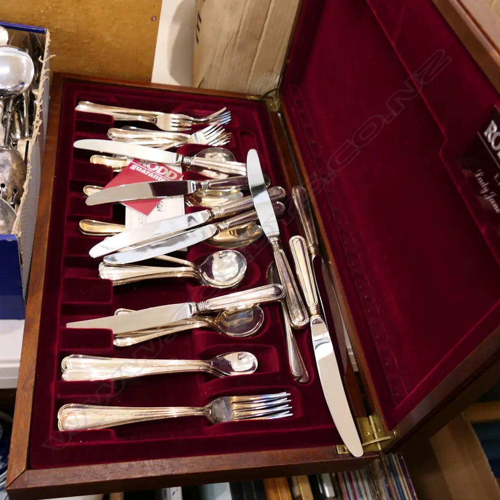 CANTEEN OF RODD 'LADY JANE' EP CUTLERY Image 1++