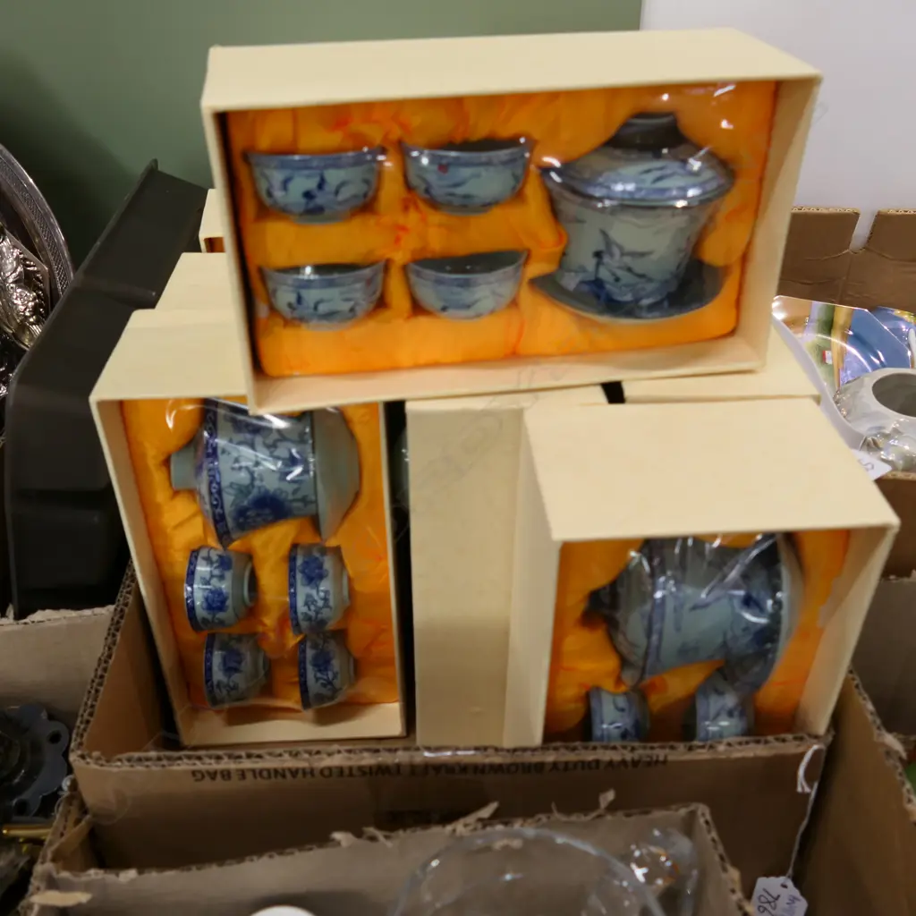 BOX LOT CHINESE TEA SETS Image 1++