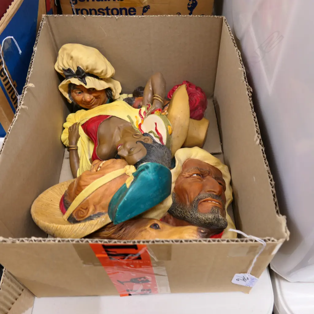 BOX LOT BOSSON WALL PLAQUES Image 1++