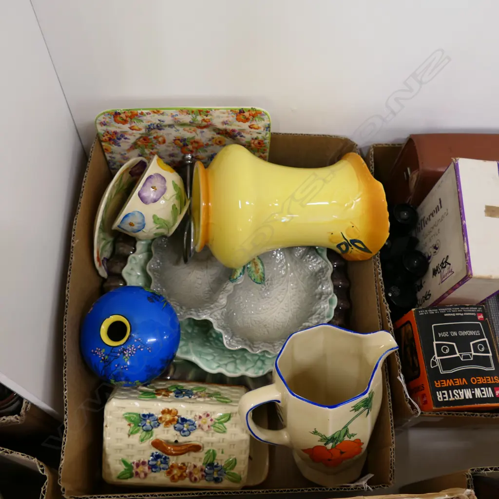 BOX LOT ASST. CHINA SOME AF Image 1++