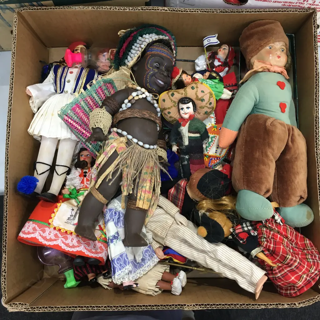 BOX LOT ASST. DOLLS  Image 1++