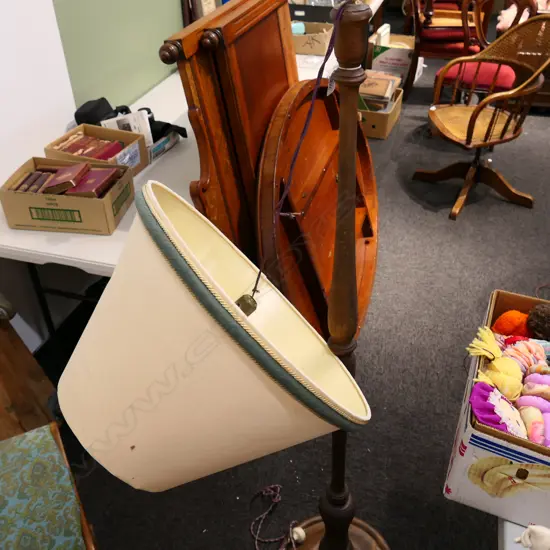 STANDARD LAMP AF