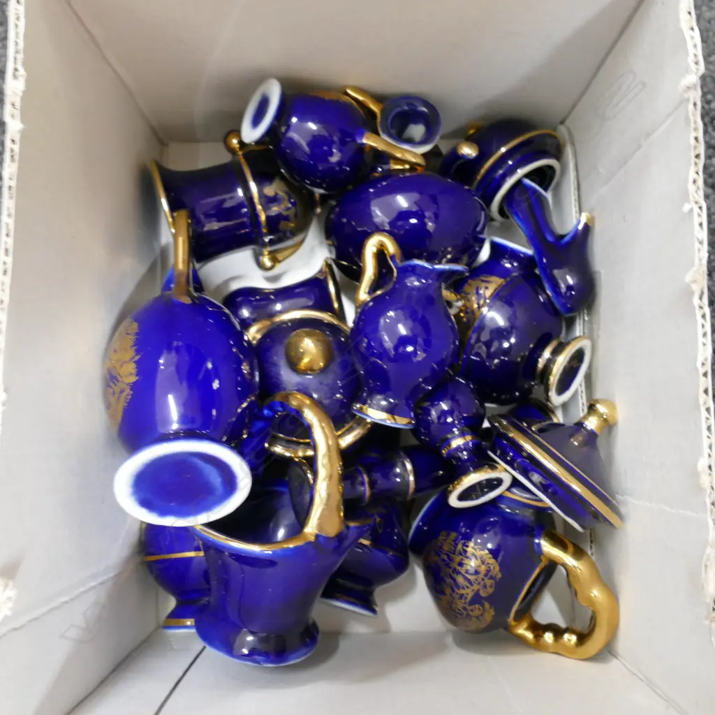 COLLECTION OF ASST. LIMOGES TRINKETS Image 1++