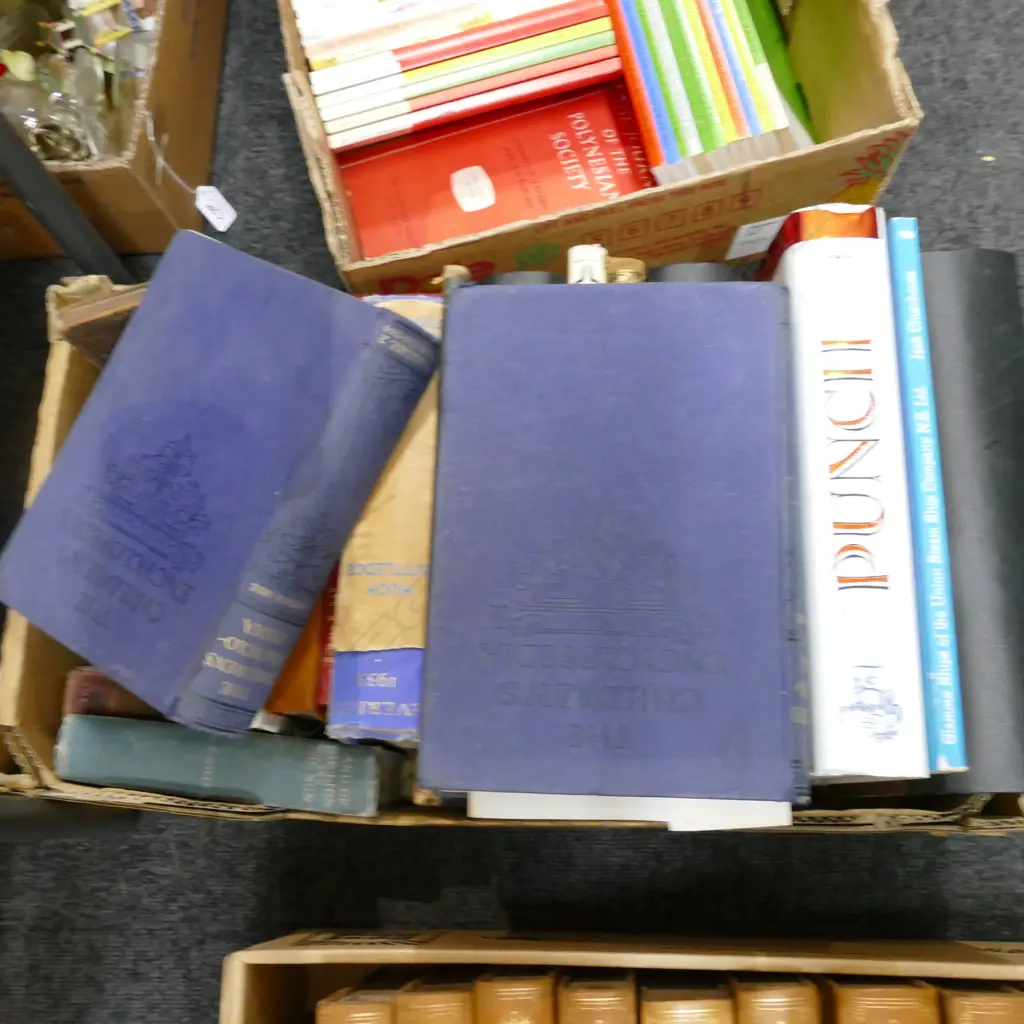 BOX LOT VINTAGE BOOKS Image 1++