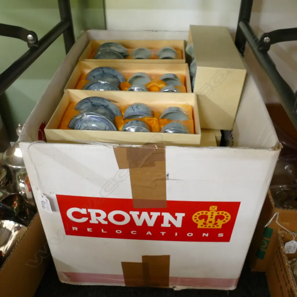 BOX LOT CHINESE TEA SETS Image 1++