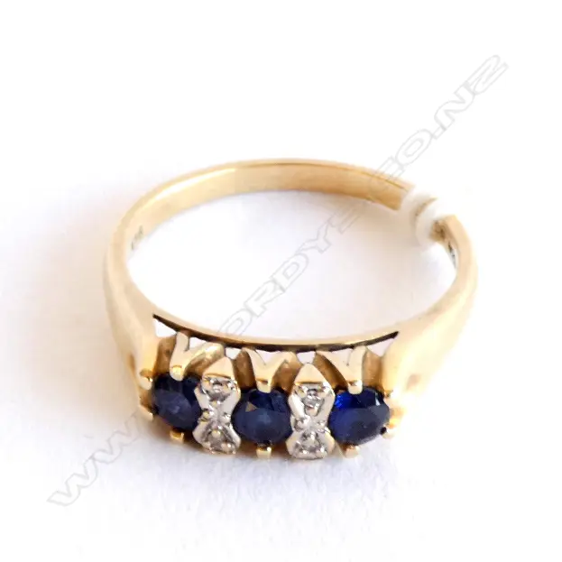 9ct BLUE & WHITE STONE DRESS RING BRIDGE DESIGN Image 1++